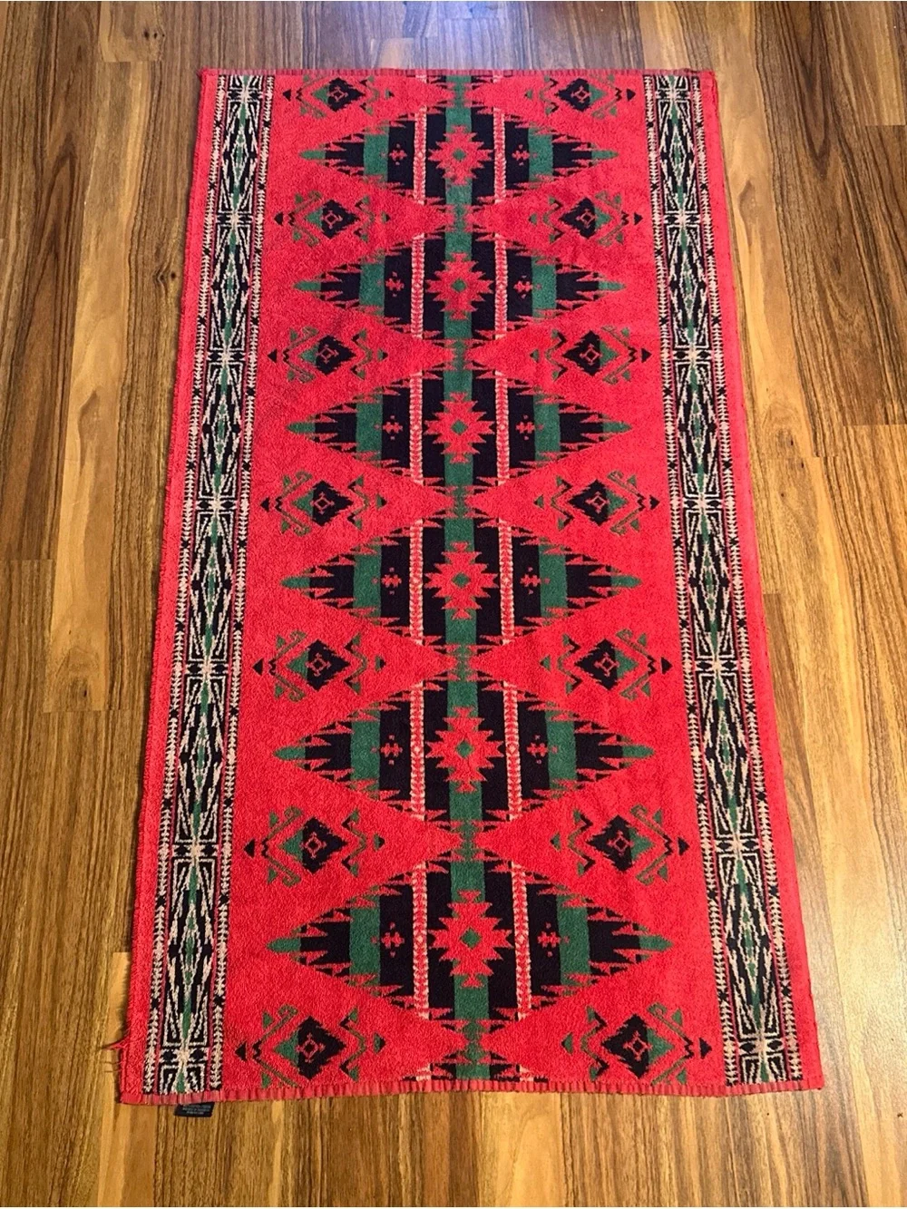 Ralph Lauren Cotton Towel with Red and Blue Geometric Accents Western